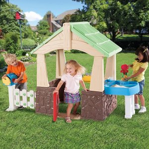 Little Tikes带花园的玩具小屋