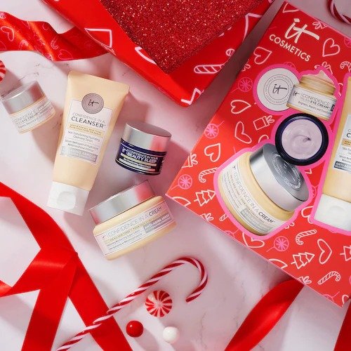 Love Your Skin with Confidence Skincare Set