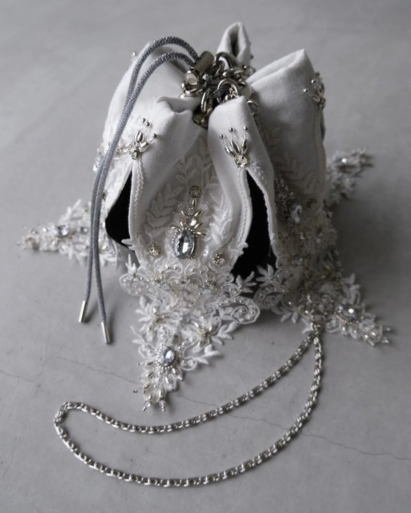 crystal bijou chain bag【Delivery in July 2024】
