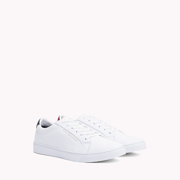 Essential Leather Sneaker 