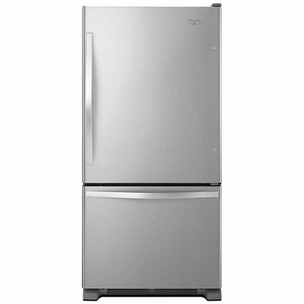 22 cu. ft. Bottom-Freezer Refrigerator with Accu-Chill™ Temperature Management System