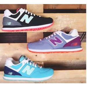 New Balance Women's WL574 Glacial Pack Running Shoes