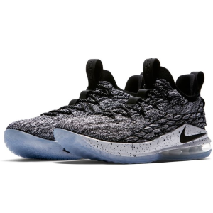 Nike Men's LeBron 15 Low Basketball Shoes On Sale