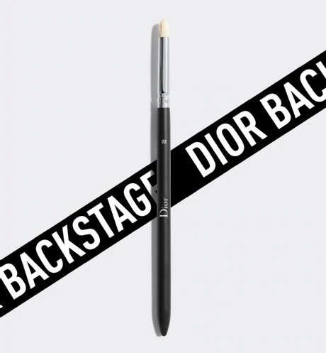 Dior Backstage Small Eyeshadow Blending Brush N° 22