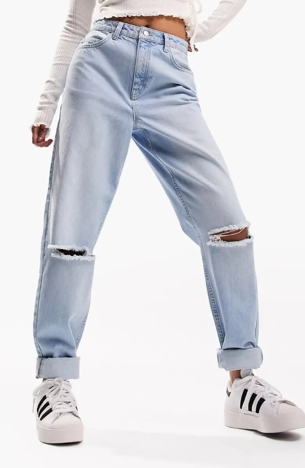 Ripped Relaxed Mom Jeans
