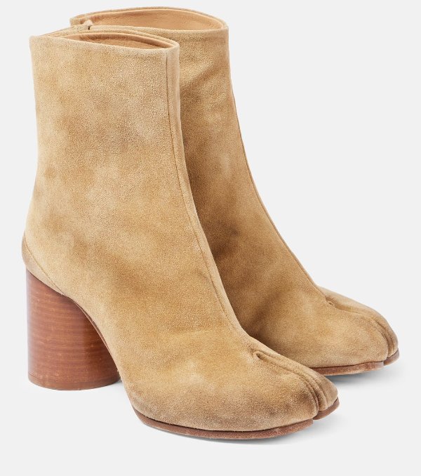 Tabi suede ankle boots