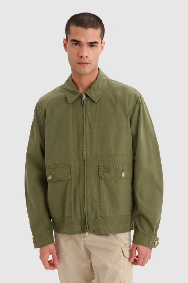 Crew Short Jacket in Soft Garment-Dyed Cotton Ivy Green