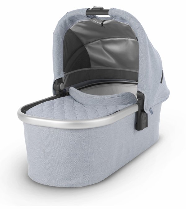 2019 Bassinet - William (Chambray Oxford/Silver)