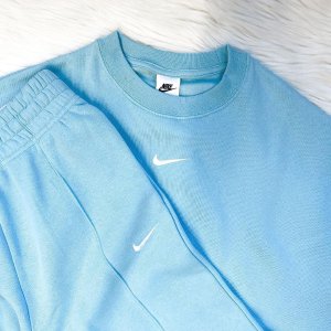 Nike Store Hoodies & Jackets