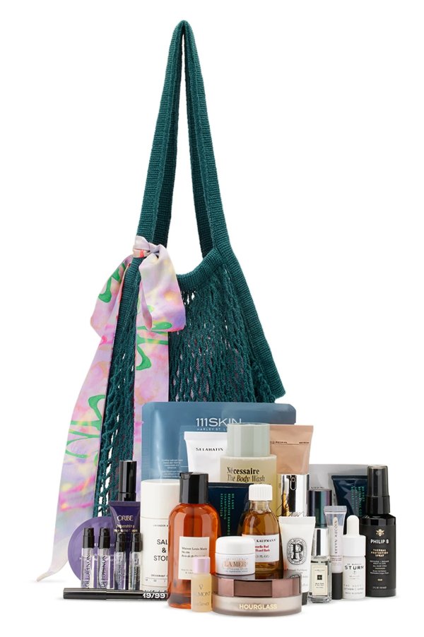 Exclusive Holiday Beauty Bag