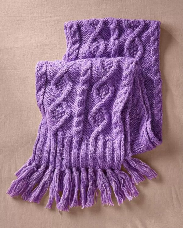 Adult Cable Knit Scarf