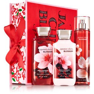 Select Mother's Day Gift Sets @ Bath & Body Works