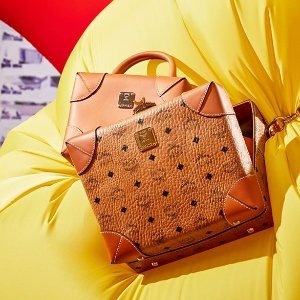 Mcm Rockstar Vanity Case in Gold Studded Visetos Cognac Visetos