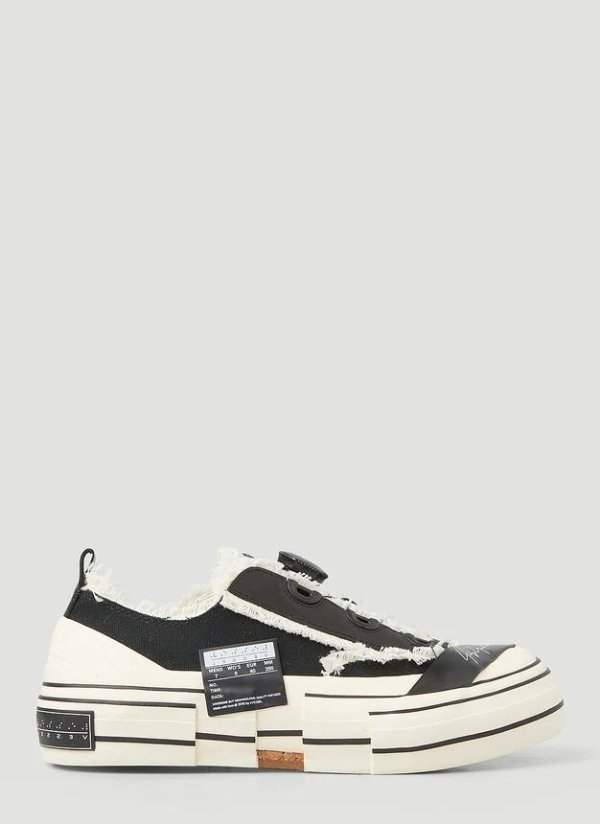 X V ESSEL C Dial Sneakers in White