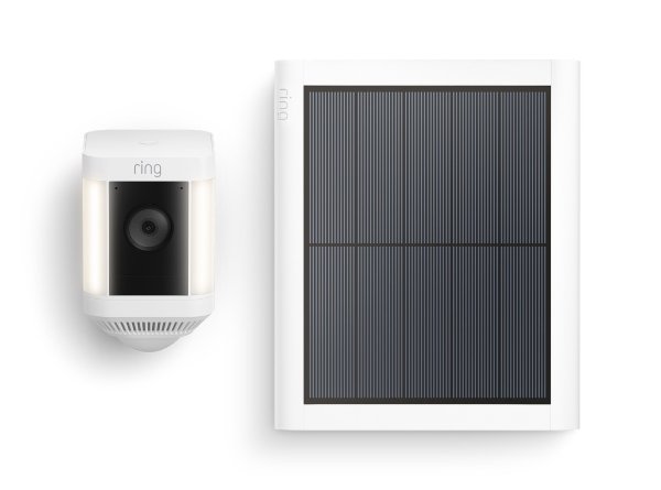 Spotlight Cam Plus 带太阳能电池板