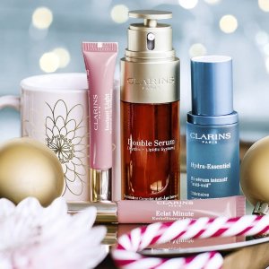 Free 11-Piece Gift With $125 Purchase @ Clarins