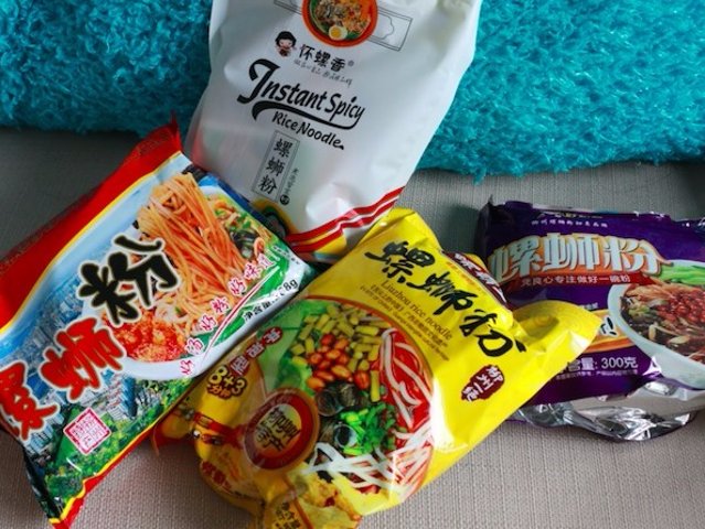 【粉丝众测报告】八大螺蛳粉火拼报告