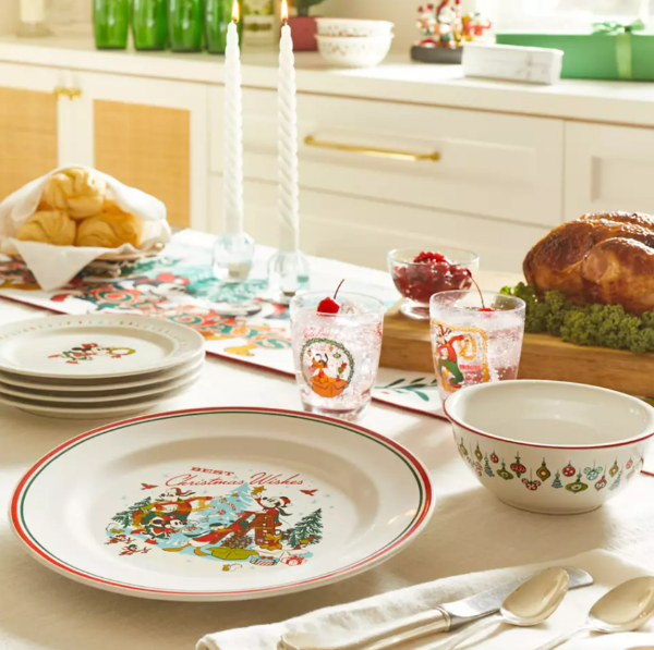 Mickey Mouse and Friends Christmas Plate Set | shopDisney
