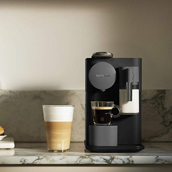 Nespresso Lattissima One 全自动奶泡 意式胶囊咖啡机