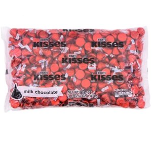 Hershey's Kisses Red Milk Chocolate, 66.7 Oz, 400 Pieces