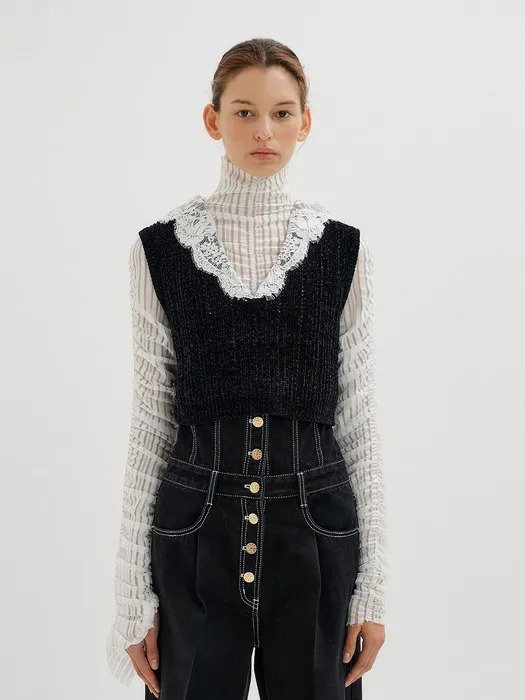 TEEN Lace Collared Velvet Knit Vest (Black)