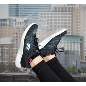 6PM.com 精选 SKECHERS Burst 系列复古休闲运动鞋
