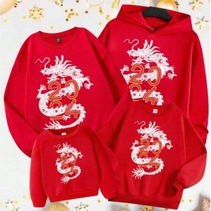 SHEIN 新年战袍已就位🧨一起红红火火过大年 封面卫衣$7.9