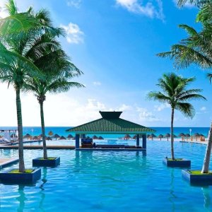Expedia Hotels Sale in Cancun
