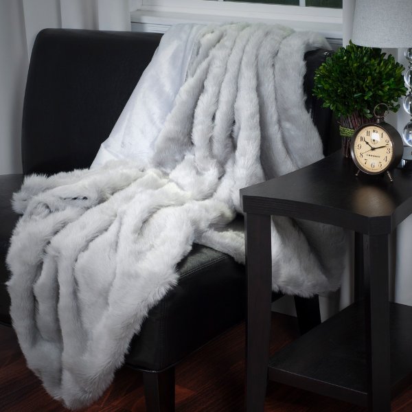 Luxury Long-Haired Faux Fur Throw by Lavish Home - Contemporary - Throws - by Trademark Global