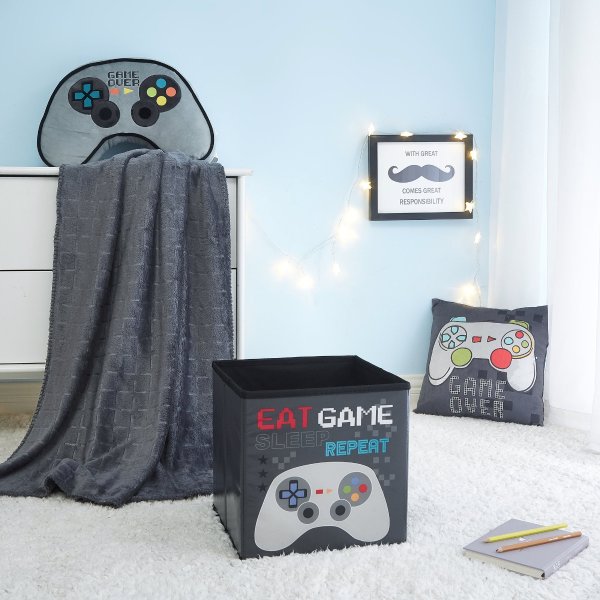 Gamer set for Kids, 3 Pieces includes Storage cube, Throw & Decorative Pillow