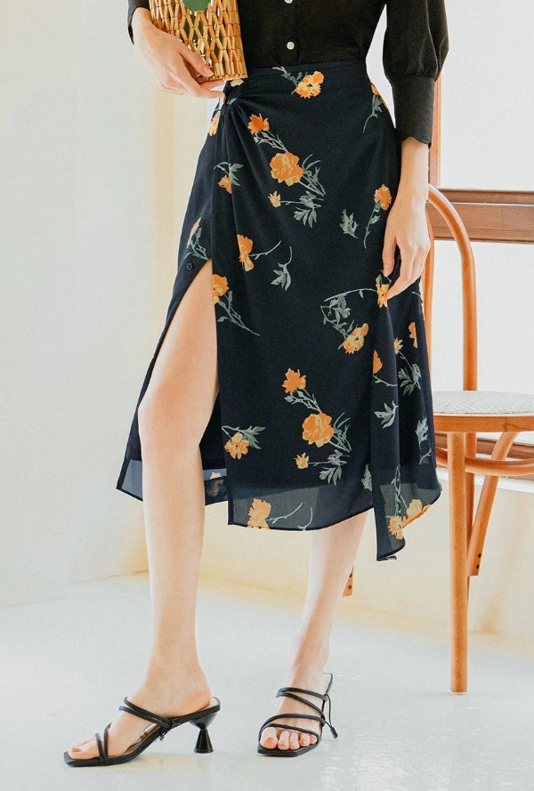 Nova Skirt - Navy Floral