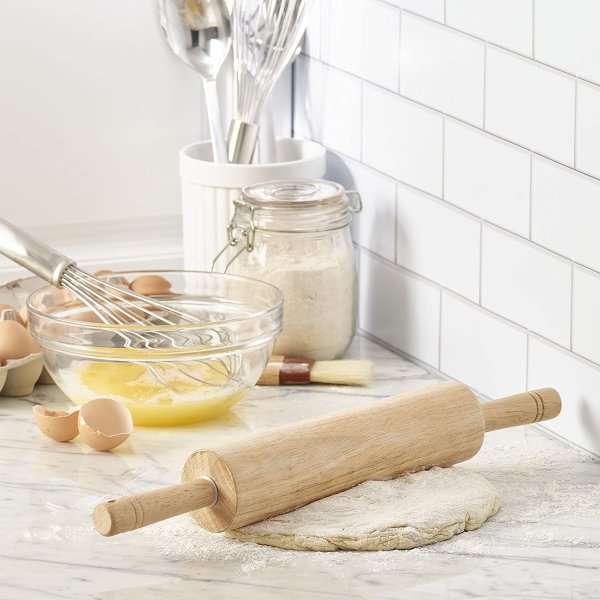 Classic Wood Rolling Pin, 17.75-Inch, Natural