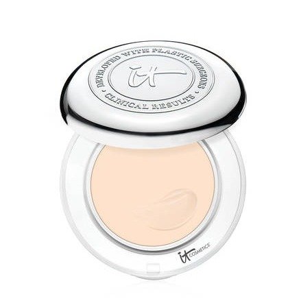 Confidence in a Compact Foundation with SPF 50+ 
