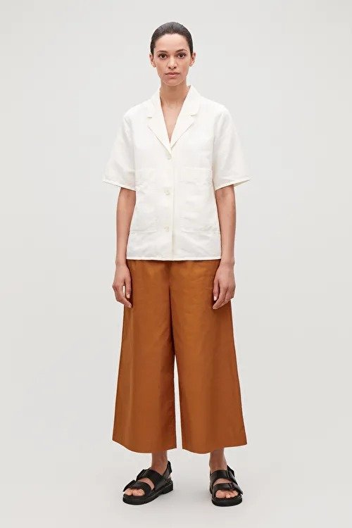 CROPPED WIDE-LEG TROUSERS