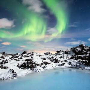 冰岛4晚机酒行程  含黄金圈间歇泉、国家公园游览 、乘船追极光