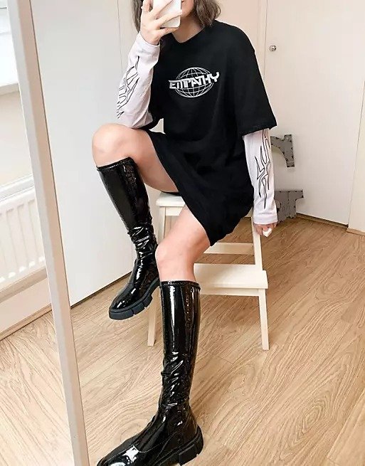 Tracy double layer T-shirt dress with slogan in black