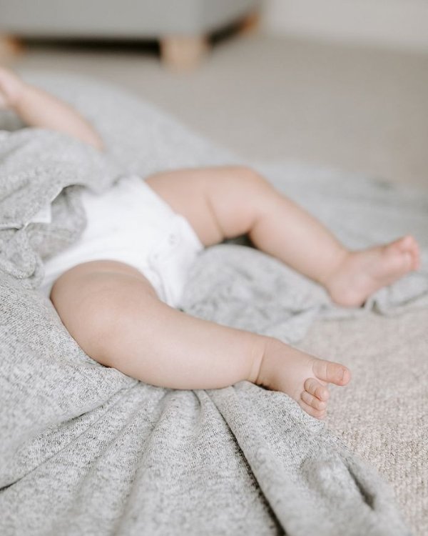 Unisex Snuggle Knit Swaddle Blanket - Baby