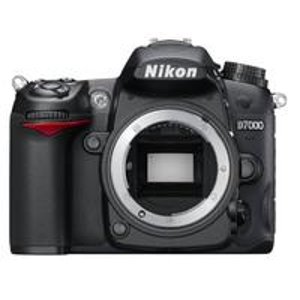 尼康D7000 DSLR单反相机机身，套装新低价