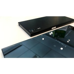 Sony Xperia XZs 64GB 双卡双待解锁版智能手机 - 黑色