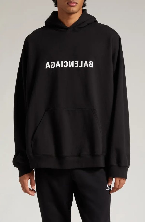 Gender Inclusive Wide Fit Logo Graphic Hoodie