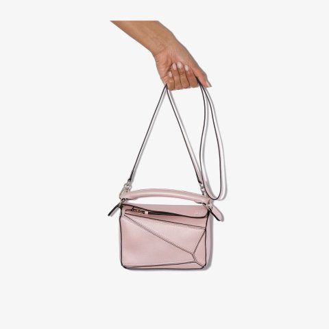 Loewe官网定价$1950mini Puzzle 包包