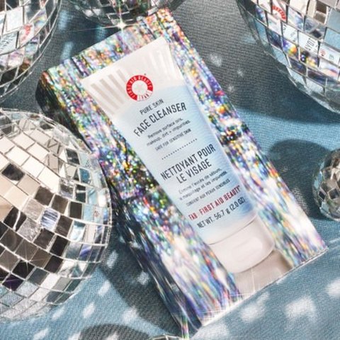 First Aid BeautyFace Cleanser Limited Edition