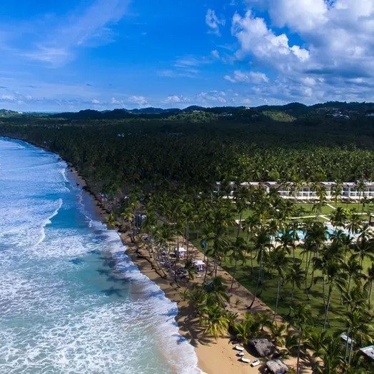 ✈ 4-Night Adult Only All-Inclusive Viva V Samana by Wyndham with Air from Travel By Jen - Samana, Dominican Republic