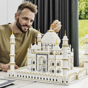 LEGO Taj Mahal 10256 @ Amazon.com
