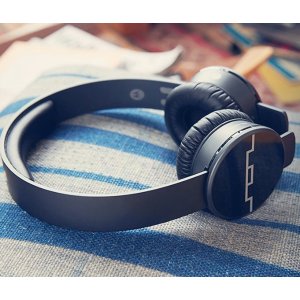 Tracks Air headphones by Sol Republic 头戴式无线蓝牙耳机