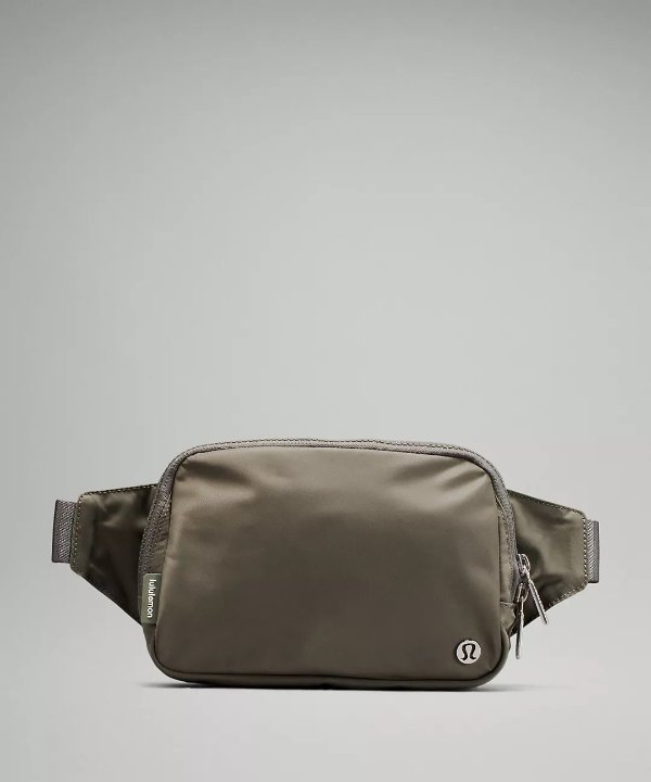 Everywhere Belt Bag Large 2L | Unisex Bags,Purses,Wallets | lululemon
