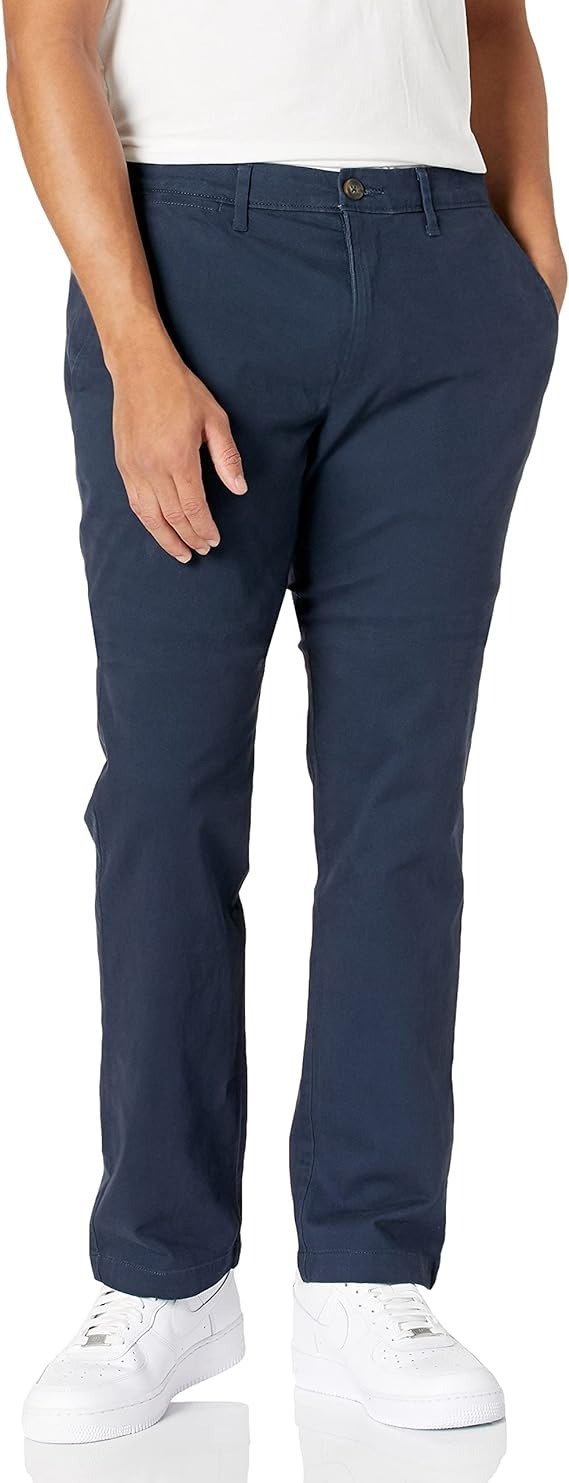 Amazon Essentials Men's Athletic-Fit Casual Stretch Chino Pant (Available in Big & Tall)