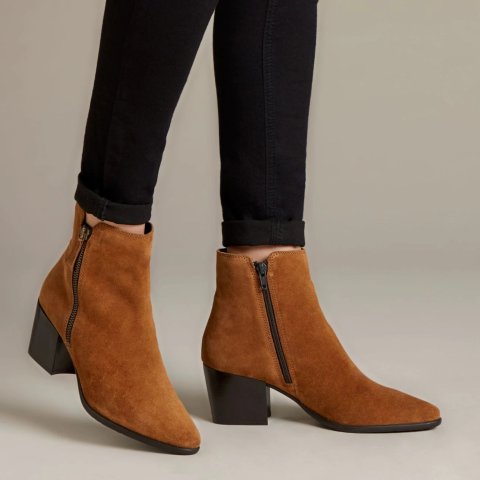 Clarks Selected Boots Sale Extra 30 