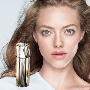 6-piece bonus with your purchase of $275 or more @ Cle de Peau Beaute