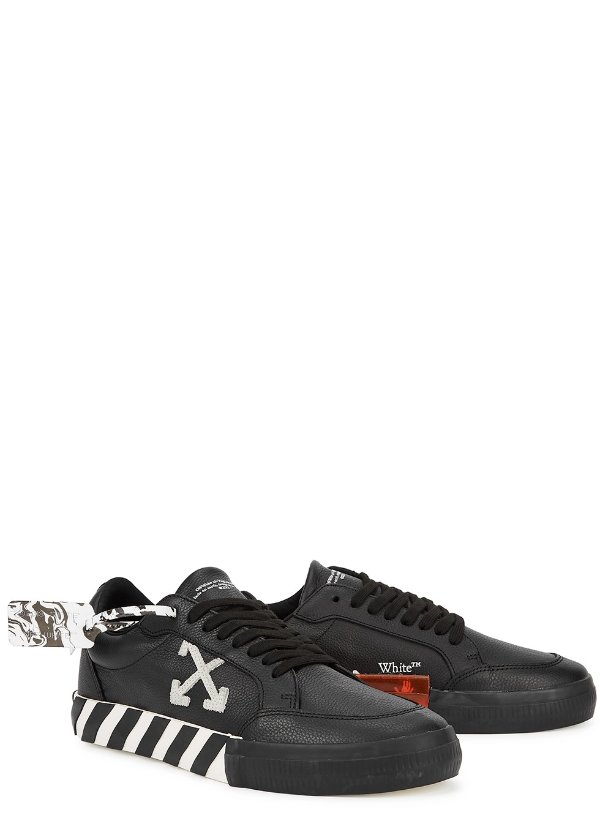 Vulcanized black leather sneakers